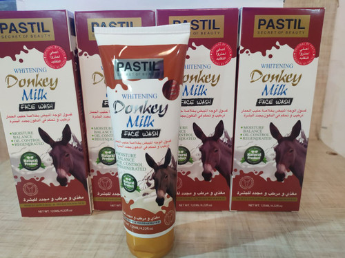 ژل شستشوی صورت وروشن کننده پوست شیرآلاغ پاستیل