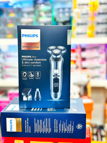 ریش تراش حرفەای دیجیتالی فیلیپس سه تیغ۹۸۰